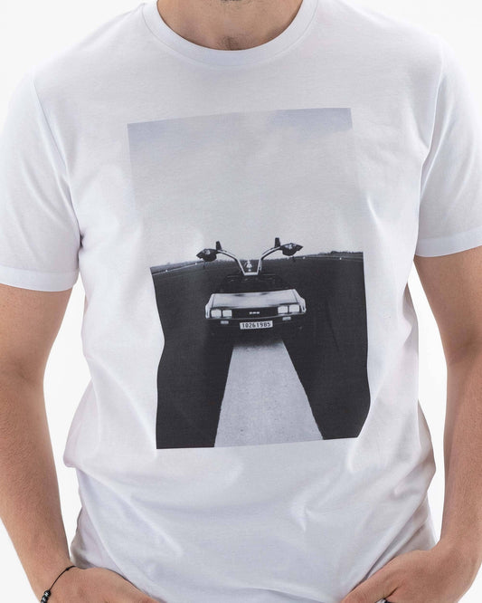 T-shirt unisex in cotone biologico con stampa fotografica auto