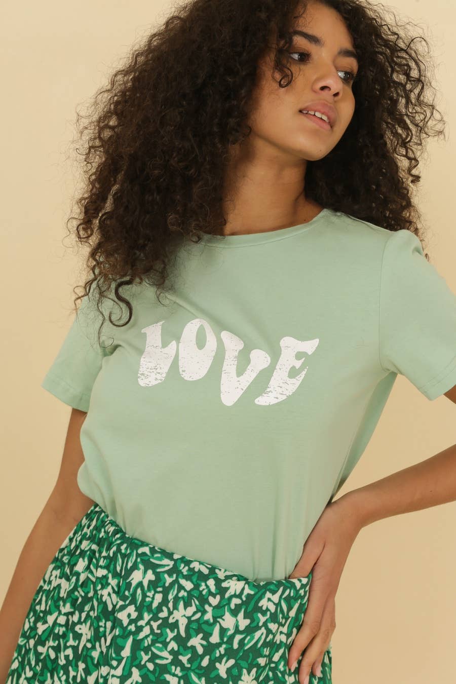 T-shirt Tomy da donna con stampa LOVE