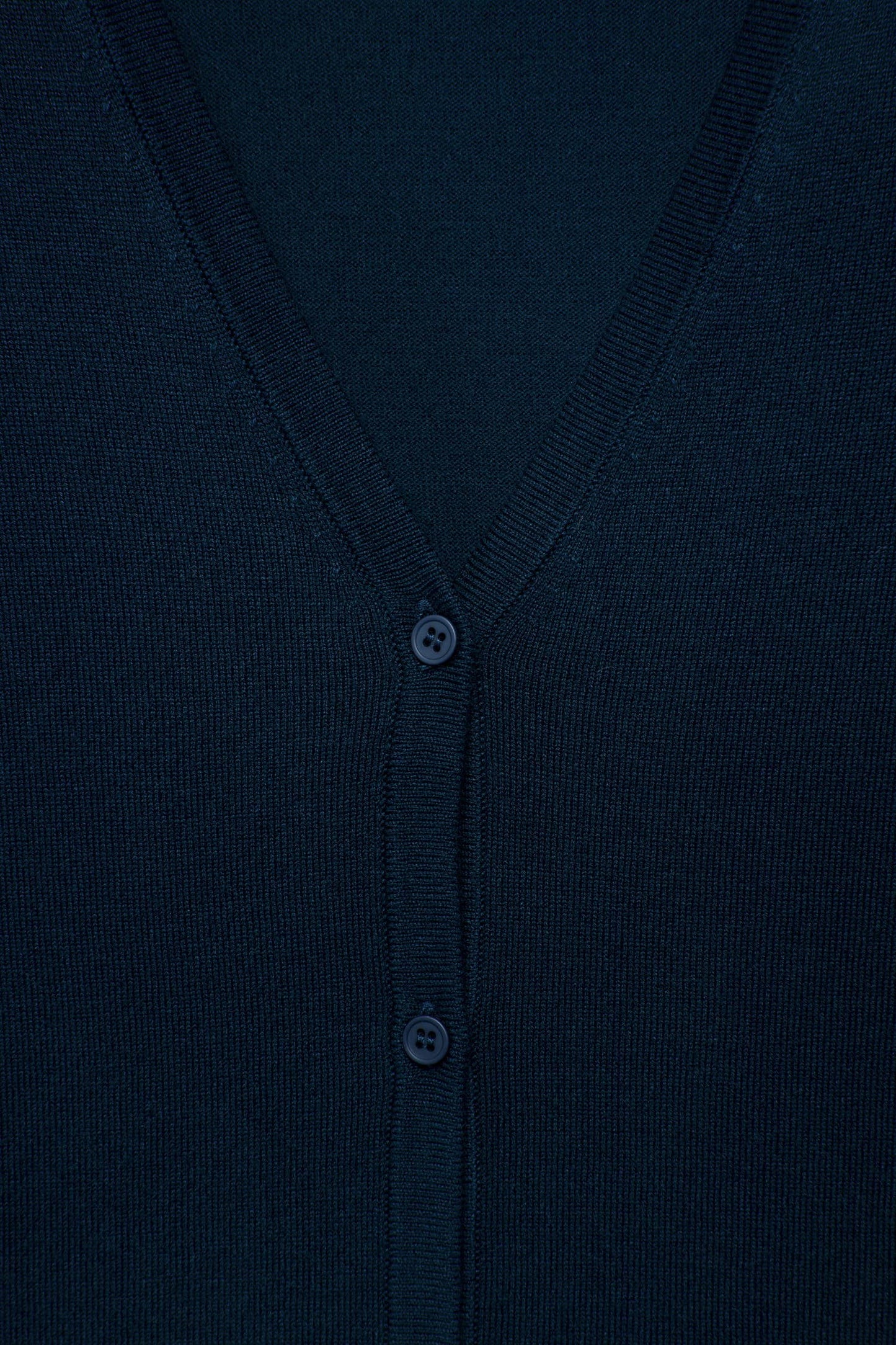Cardigan in maglia rasata con scollo a V