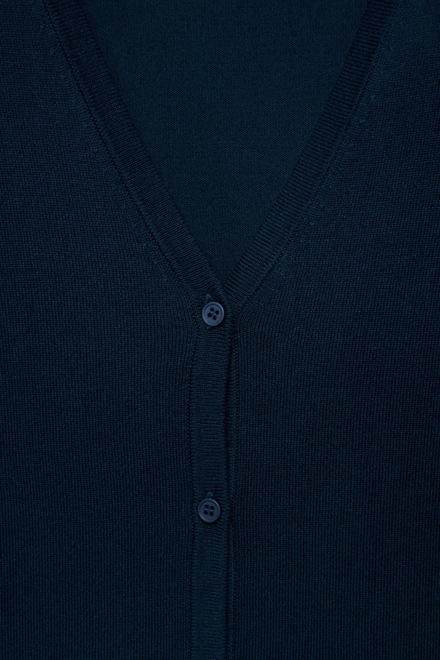 Cardigan in maglia rasata con scollo a V