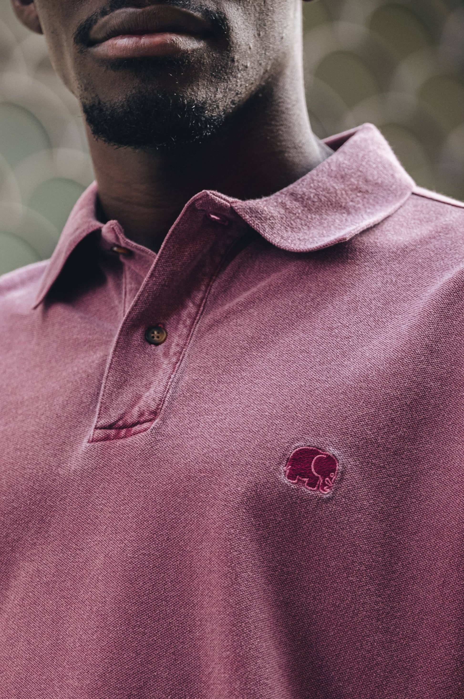 Polo in cotone biologico pigmentato color Zinfandel