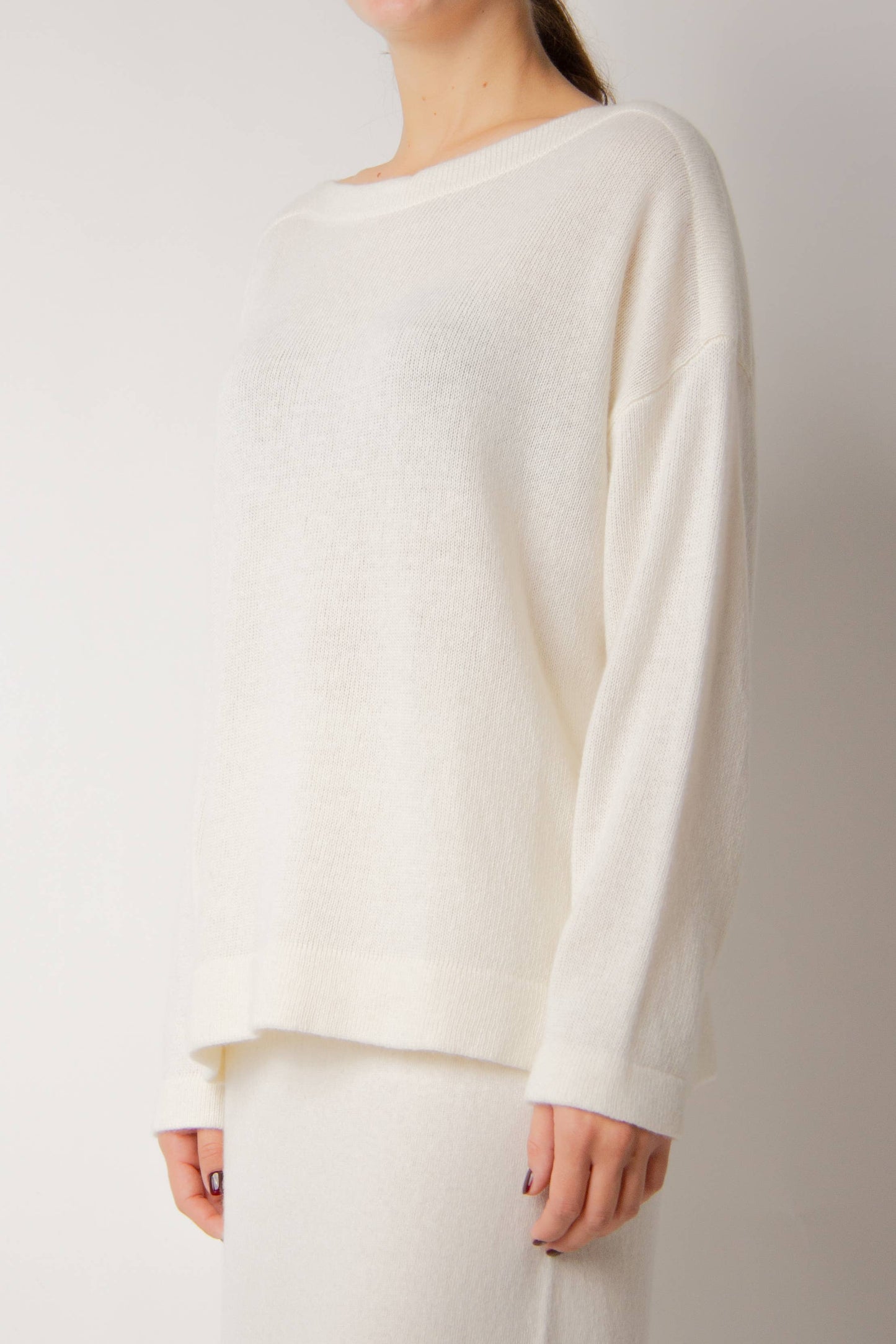 Maglione con scollo a barchetta in misto cashmere