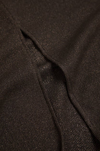 Abito midi con dettagli metallici e cut-out