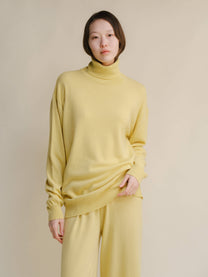 Maglione dolcevita classico in misto cashmere