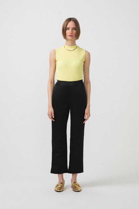 Pantaloni in raso con bottoni