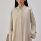 Camicia in raso con polsini ampi