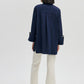 Camicia in popeline blu navy con polsini ampi e bottoni oro