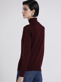 Top a collo alto in maglia morbida