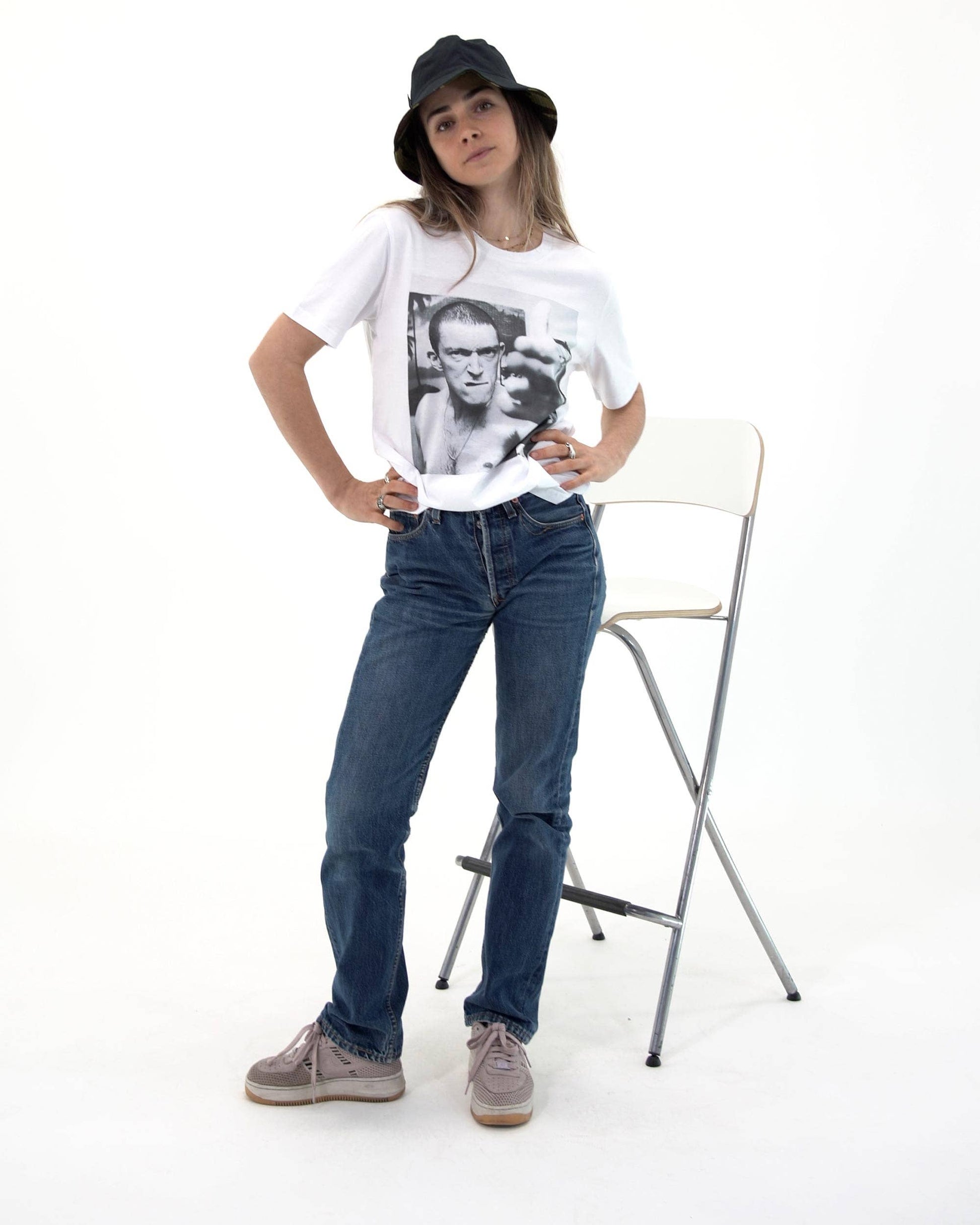 T-shirt unisex con stampa cinematografica “You’re Talking To Me”