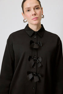 Camicia con fiocchi in misto cotone