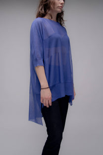 Pullover oversize con scollo a barca in maglia leggera