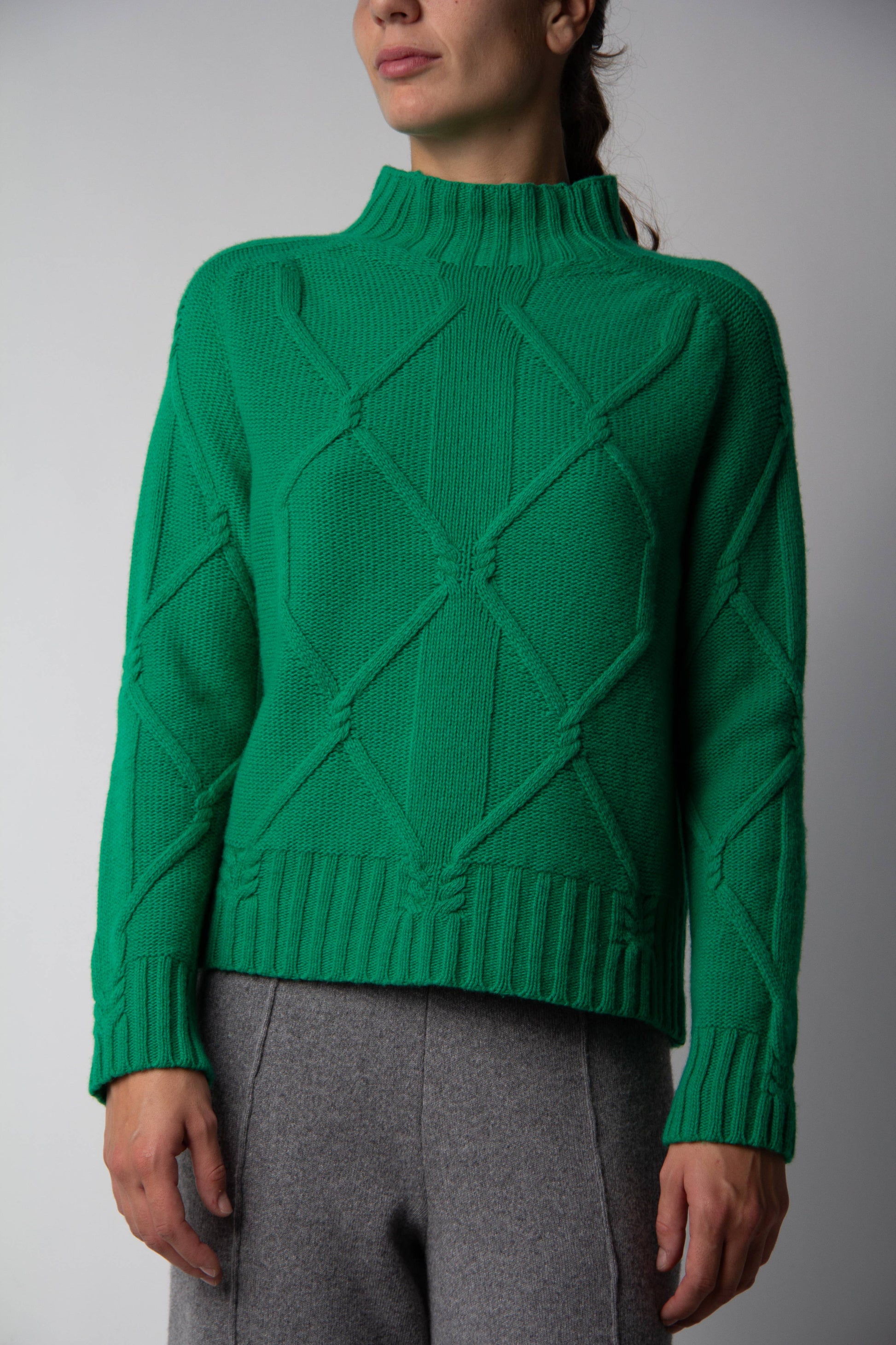 Maglione dolcevita a trecce in misto cashmere
