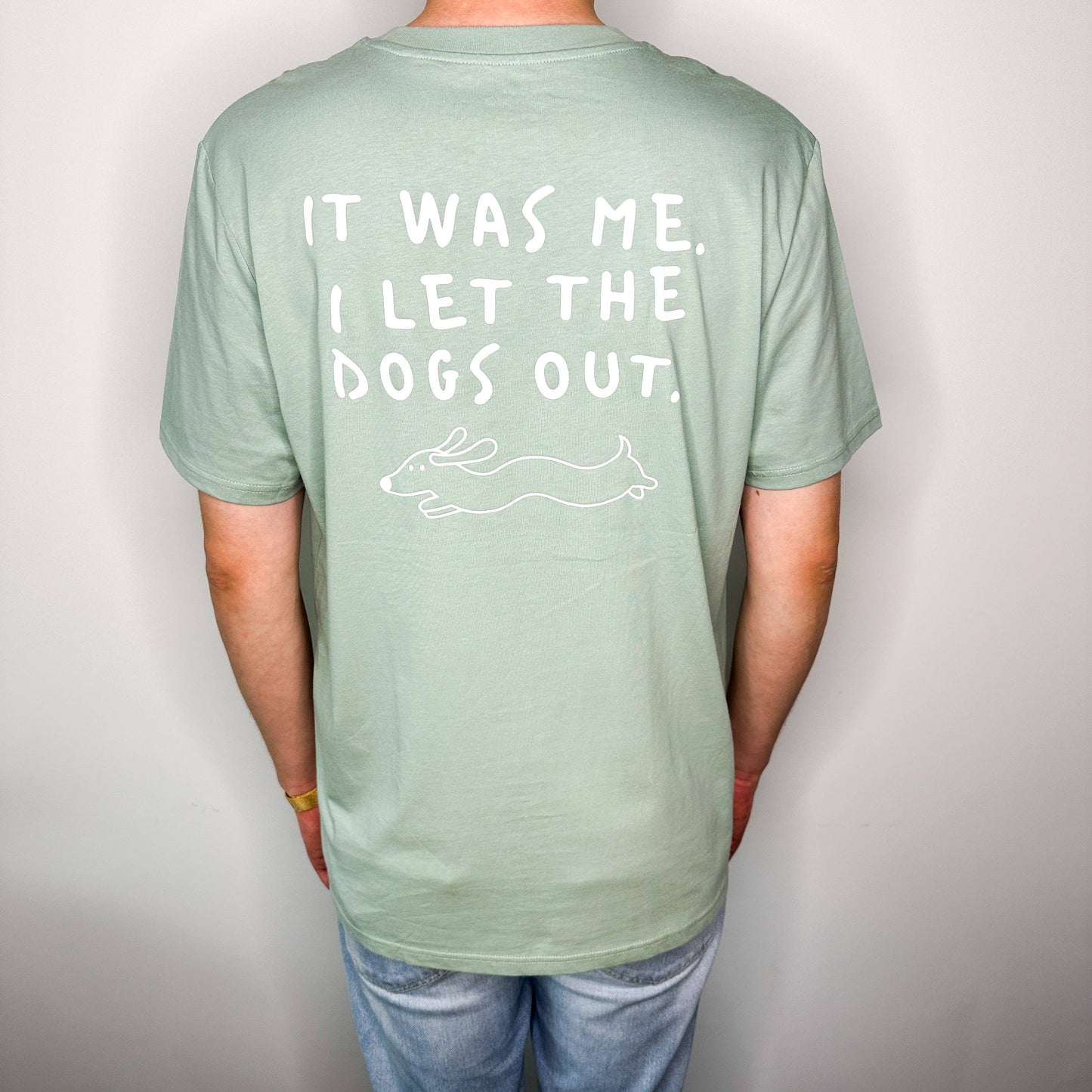 T-shirt unisex in cotone biologico con stampa "Alf, gatti e luna"