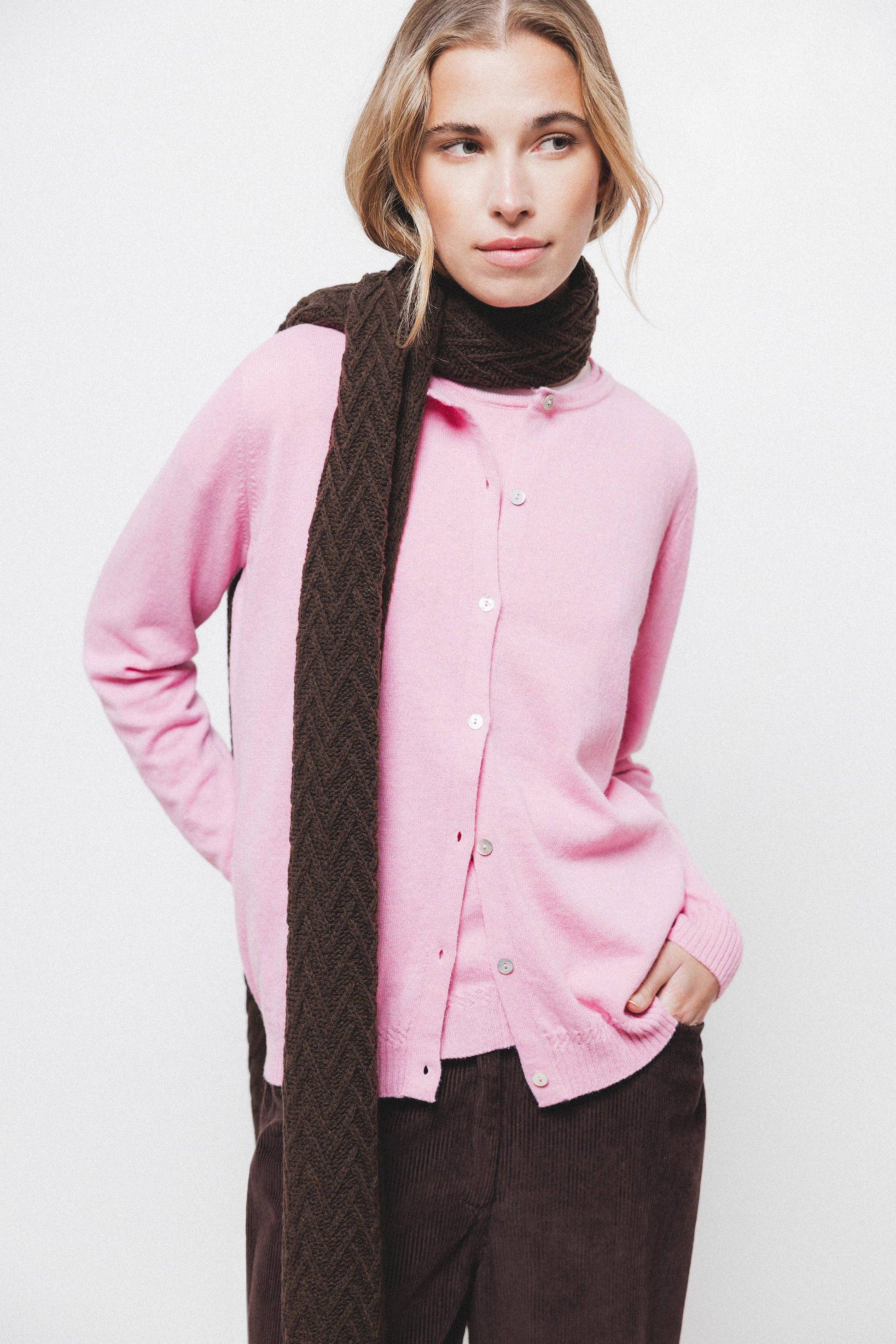 Cardigan in maglia rasata con bottoni