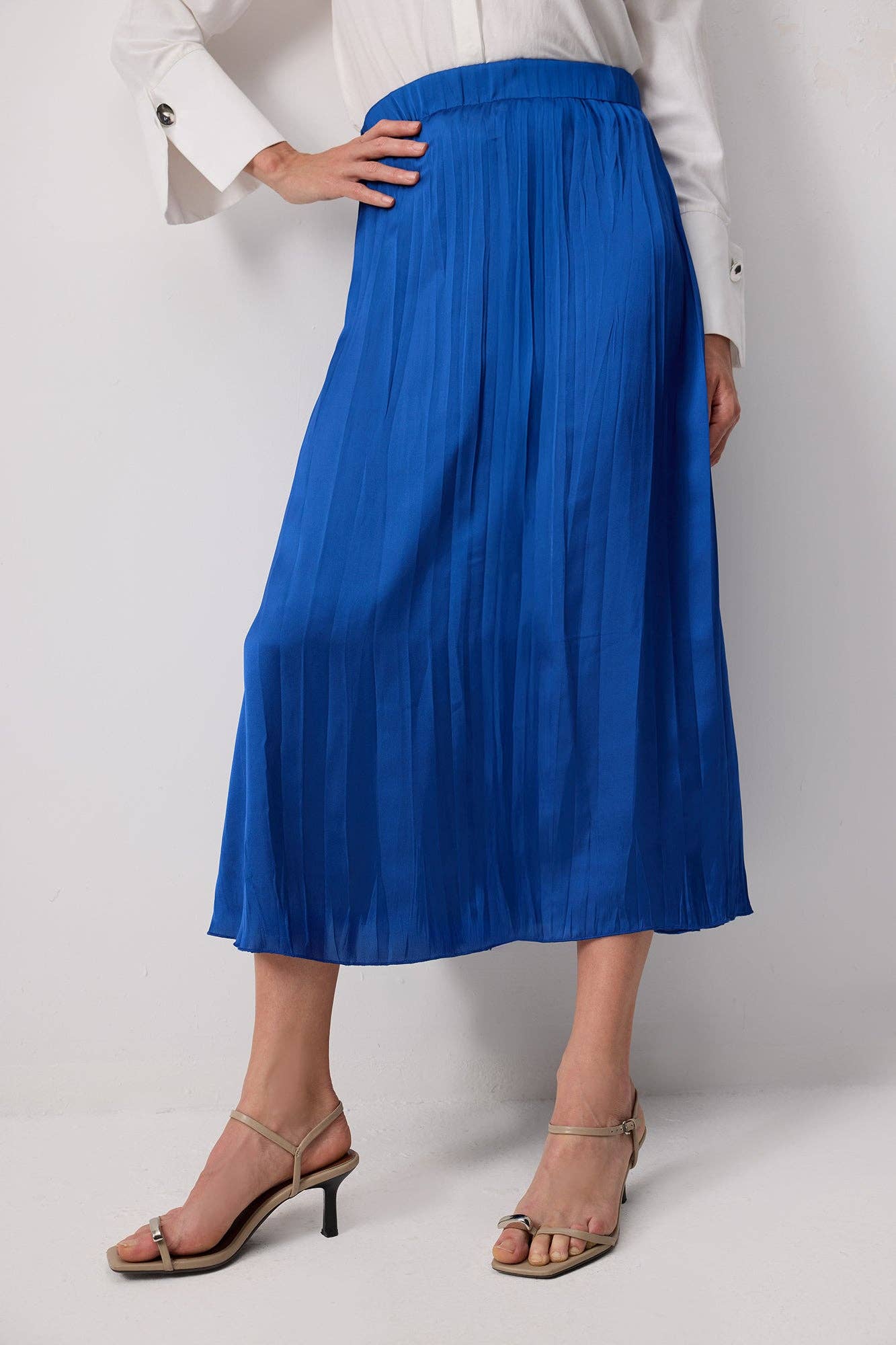 Gonna midi in raso stropicciato blu