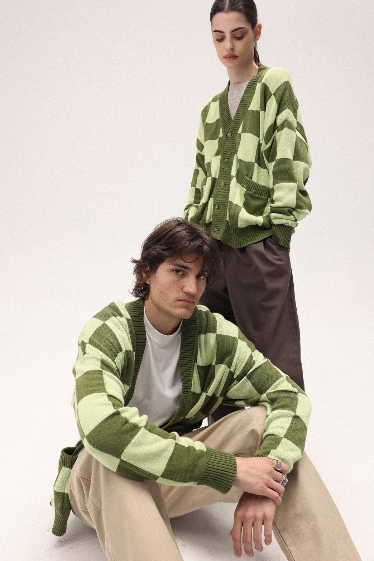 Cardigan a quadri verde in cotone organico