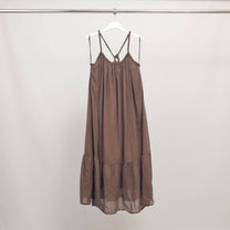Abito lungo bohemien con spalline intrecciate e balza