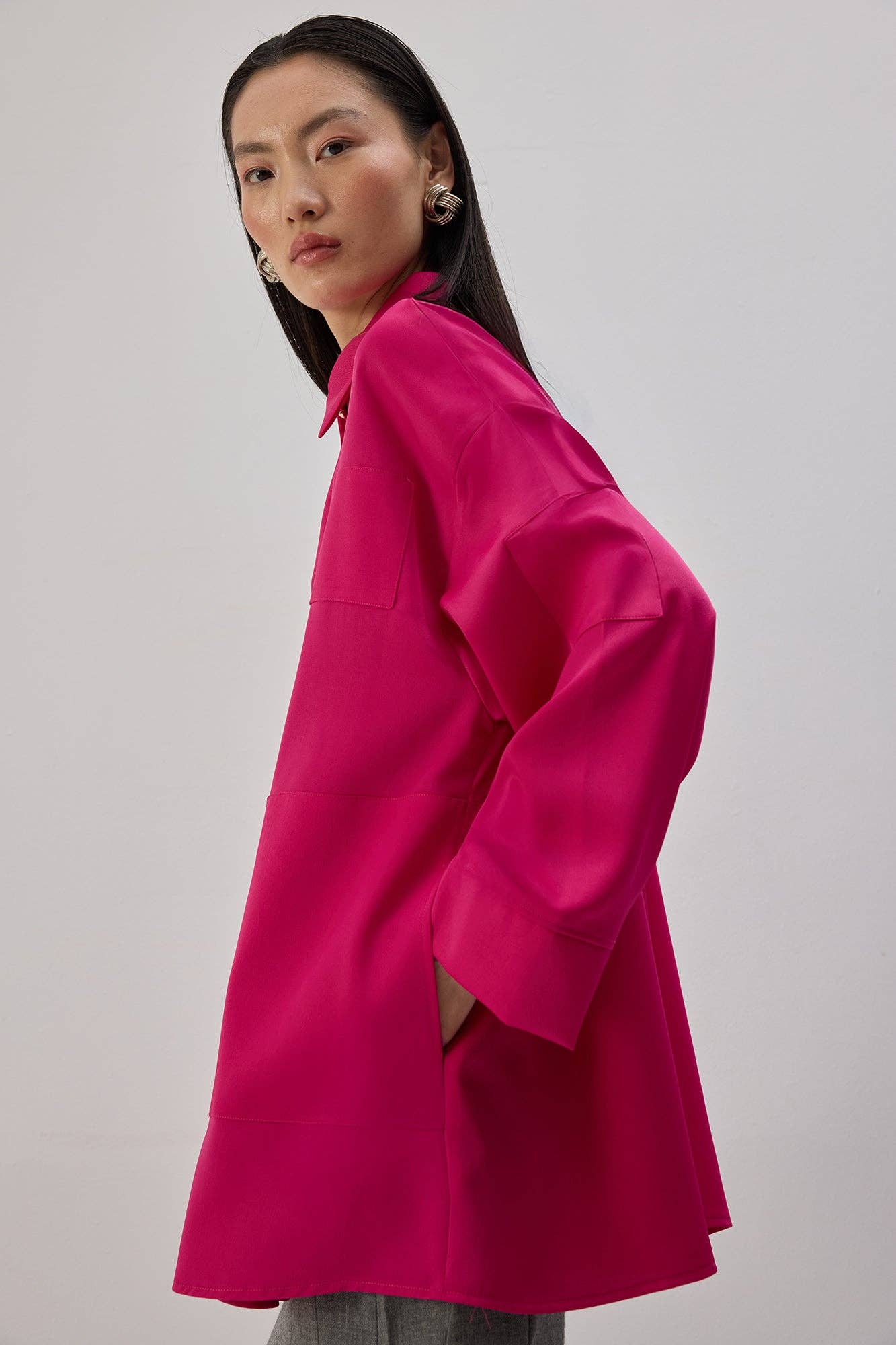 Camicia oversize in raso fucsia