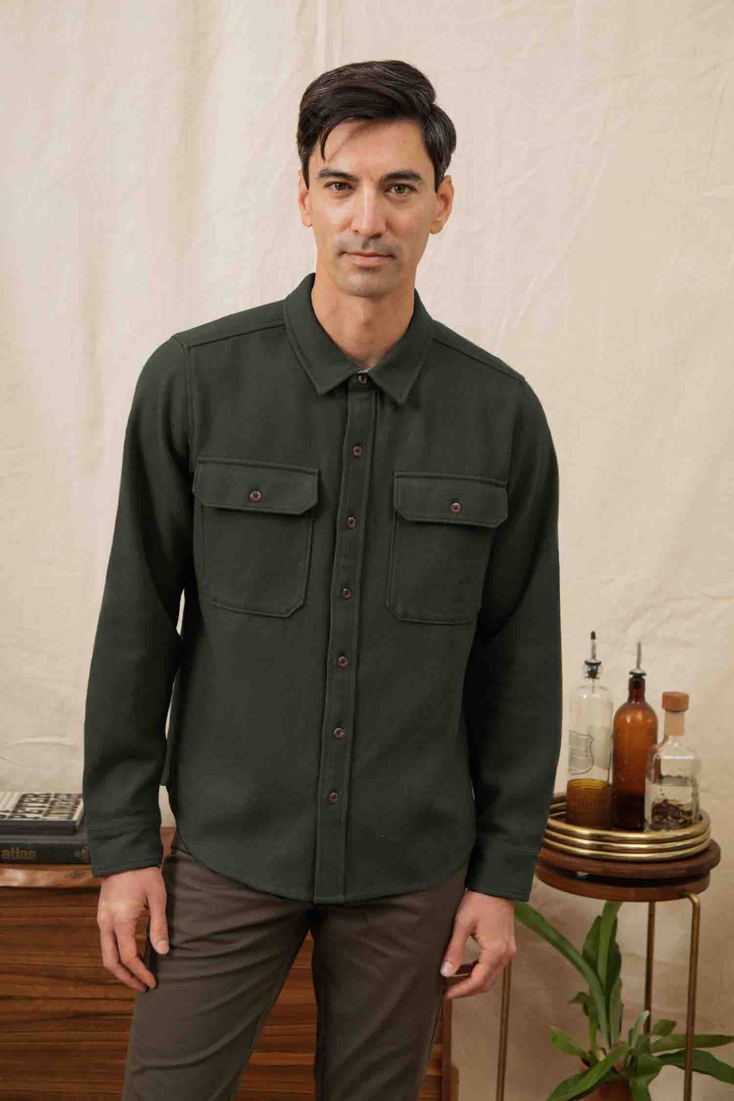 Overshirt in twill riciclato verde salvia scuro