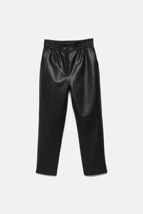 Pantaloni in finta pelle a vita elasticizzata