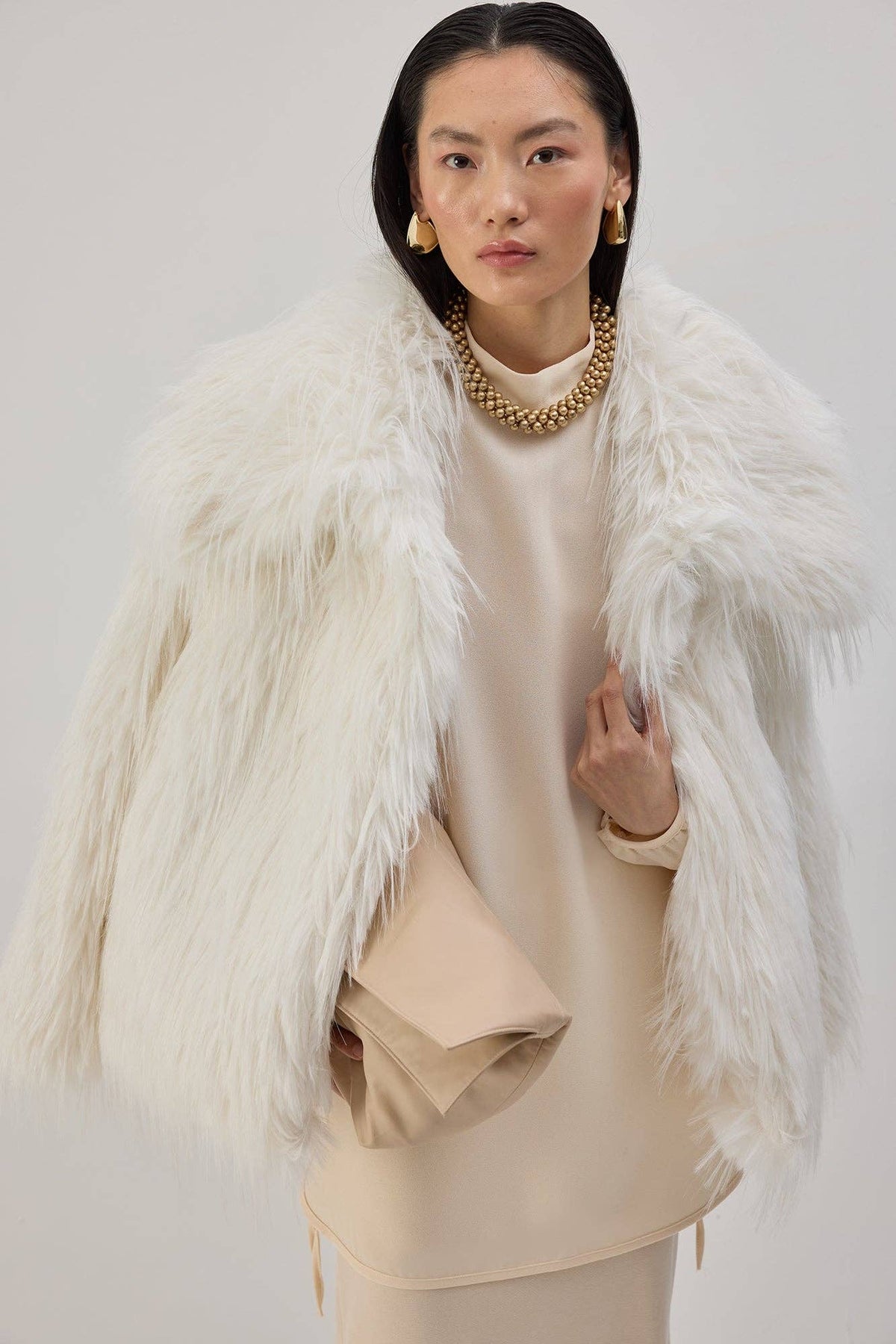 Tunica in crêpe con collo dritto