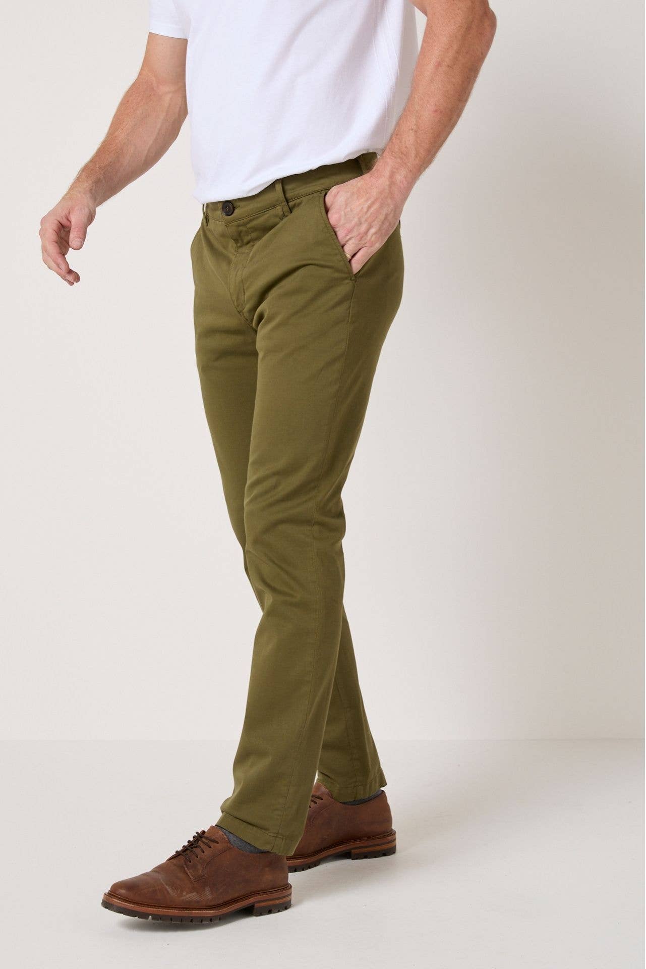 Pantaloni chino slim kaki da uomo