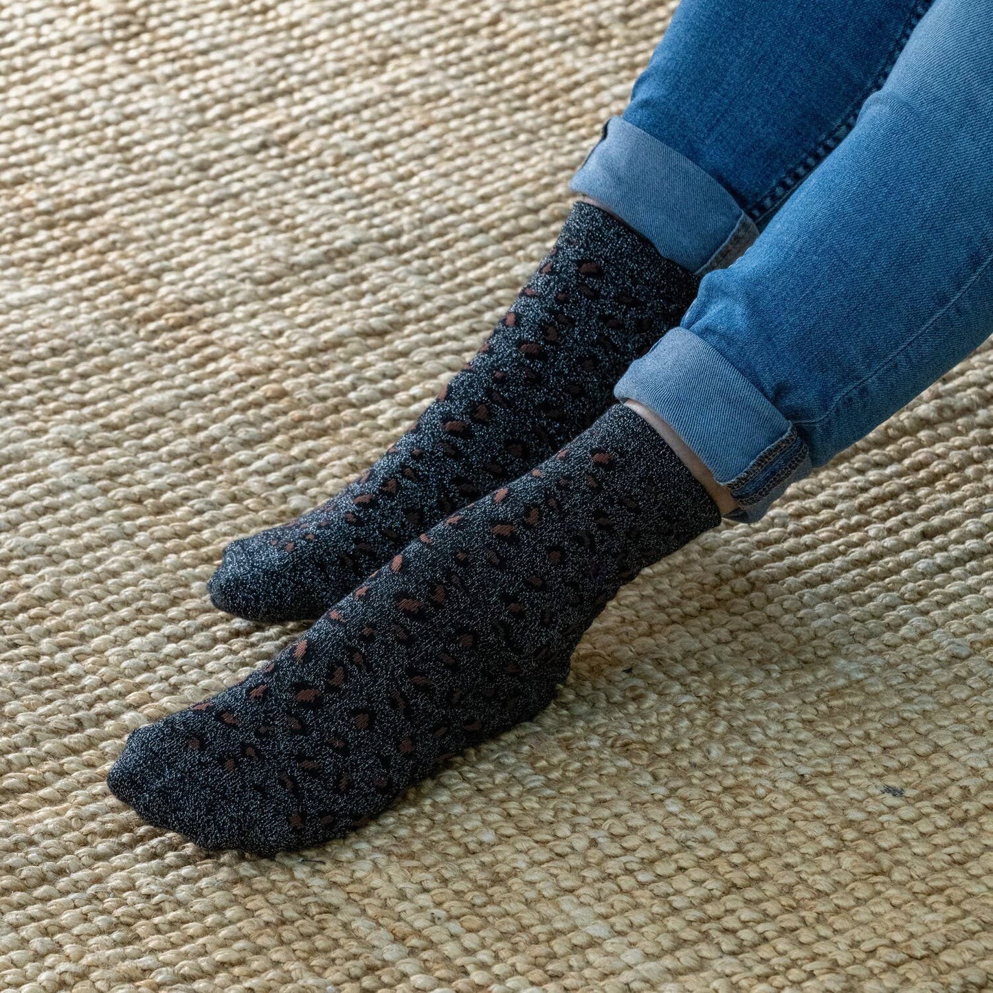 Calze leopardate glitter nero e argento in cotone pettinato