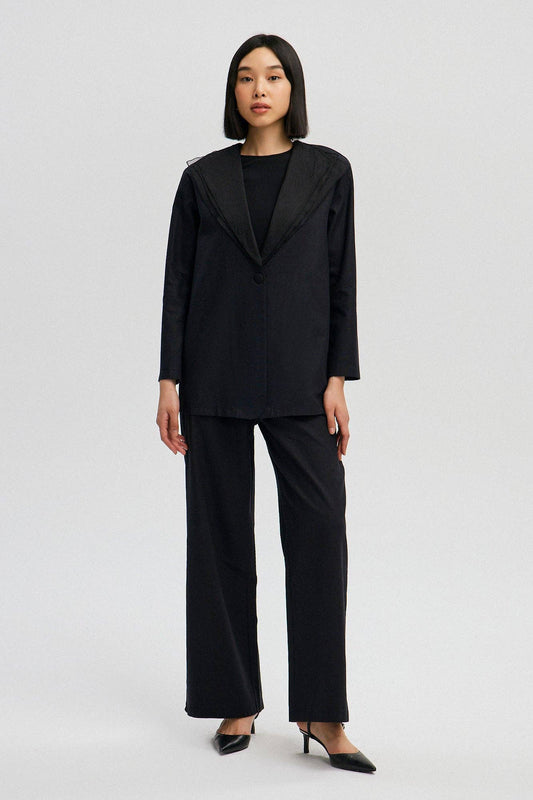 Giacca in lino con colletto in organza