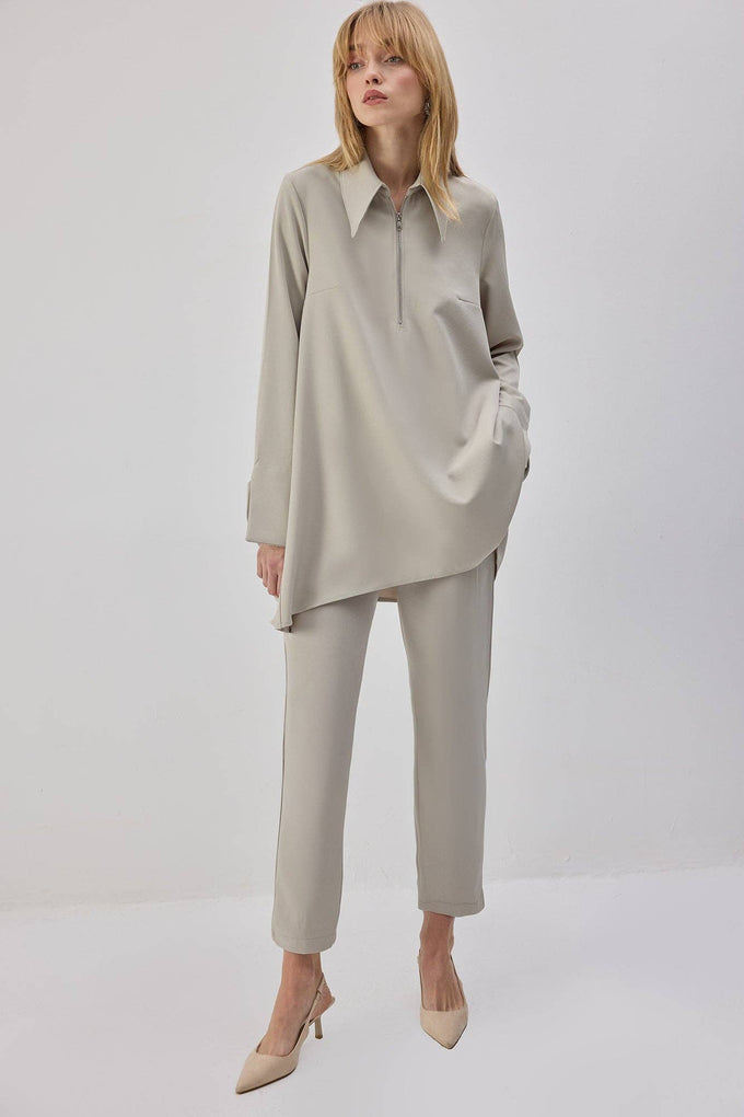 Tunica con zip dal taglio oversize