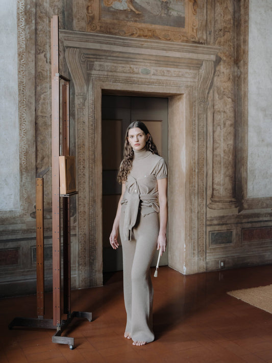 Cardigan in puro cashmere con bottoni in madreperla