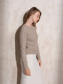 Maglione girocollo a trecce in maglia