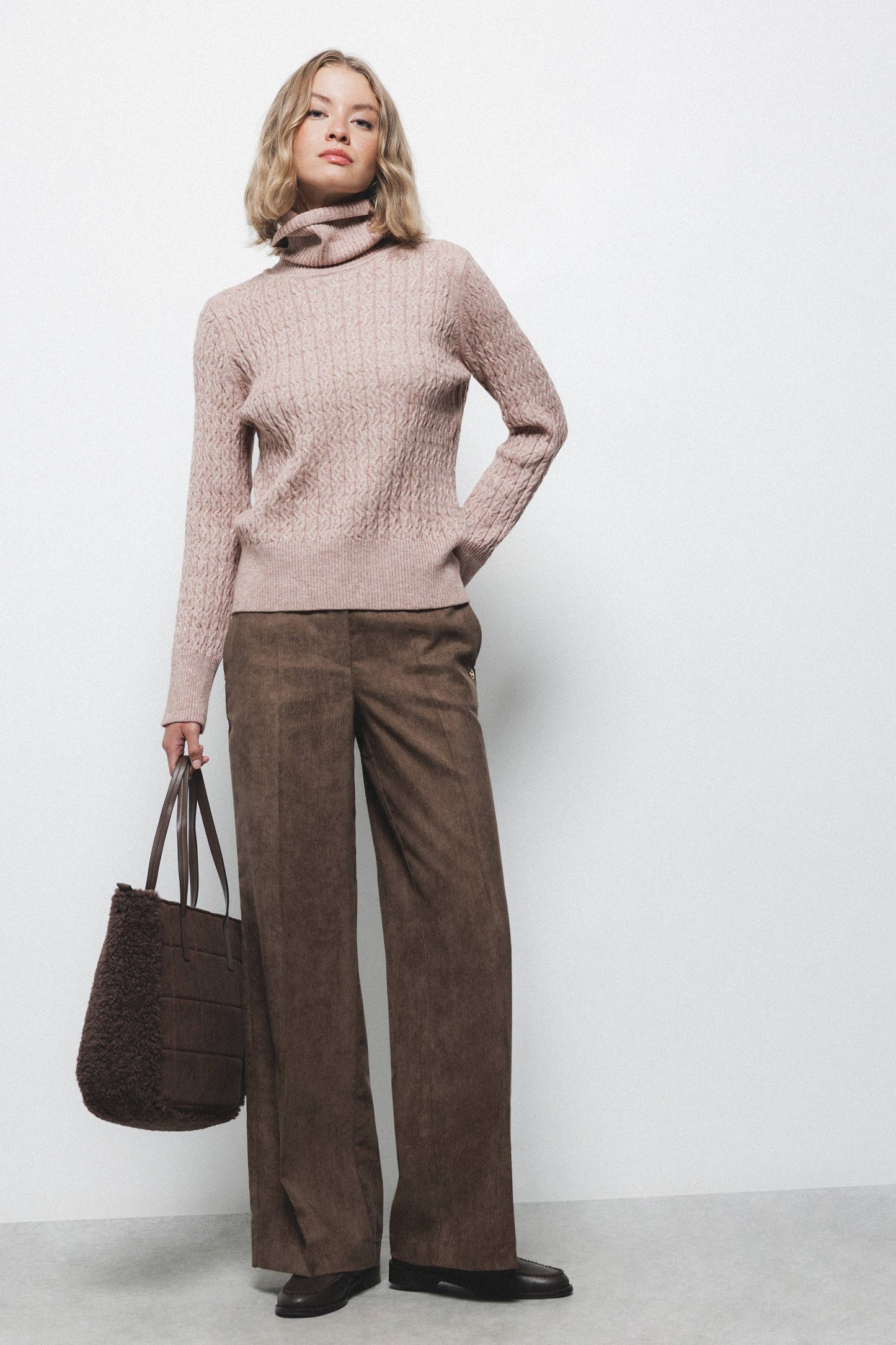 Maglione dolcevita a maglia strutturata