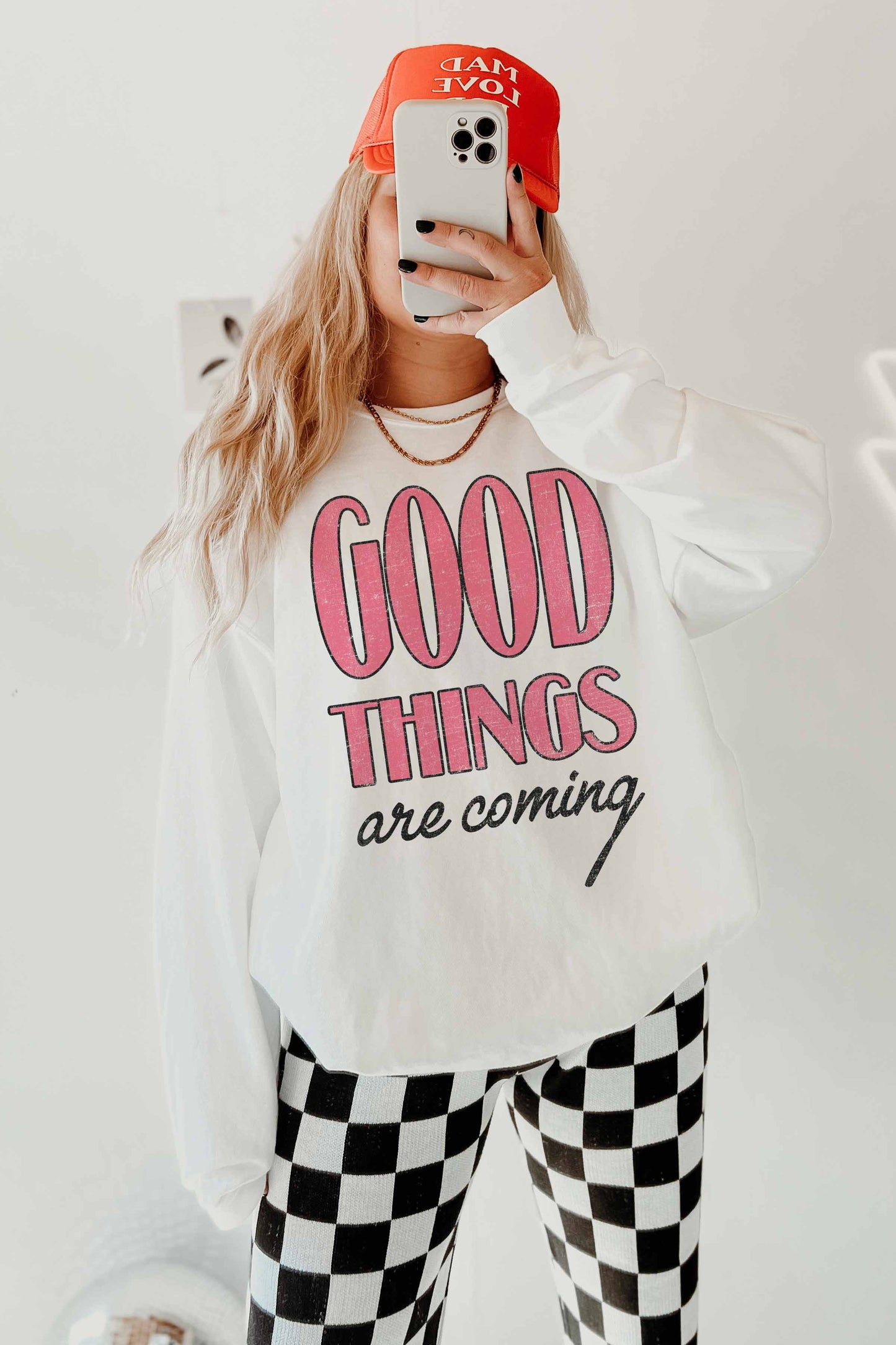 Felpa oversize con stampa “Good Things Are Coming”