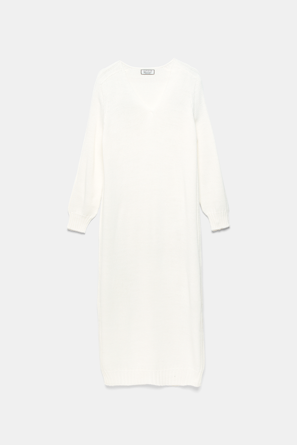 Abito lungo in maglia con scollo a V