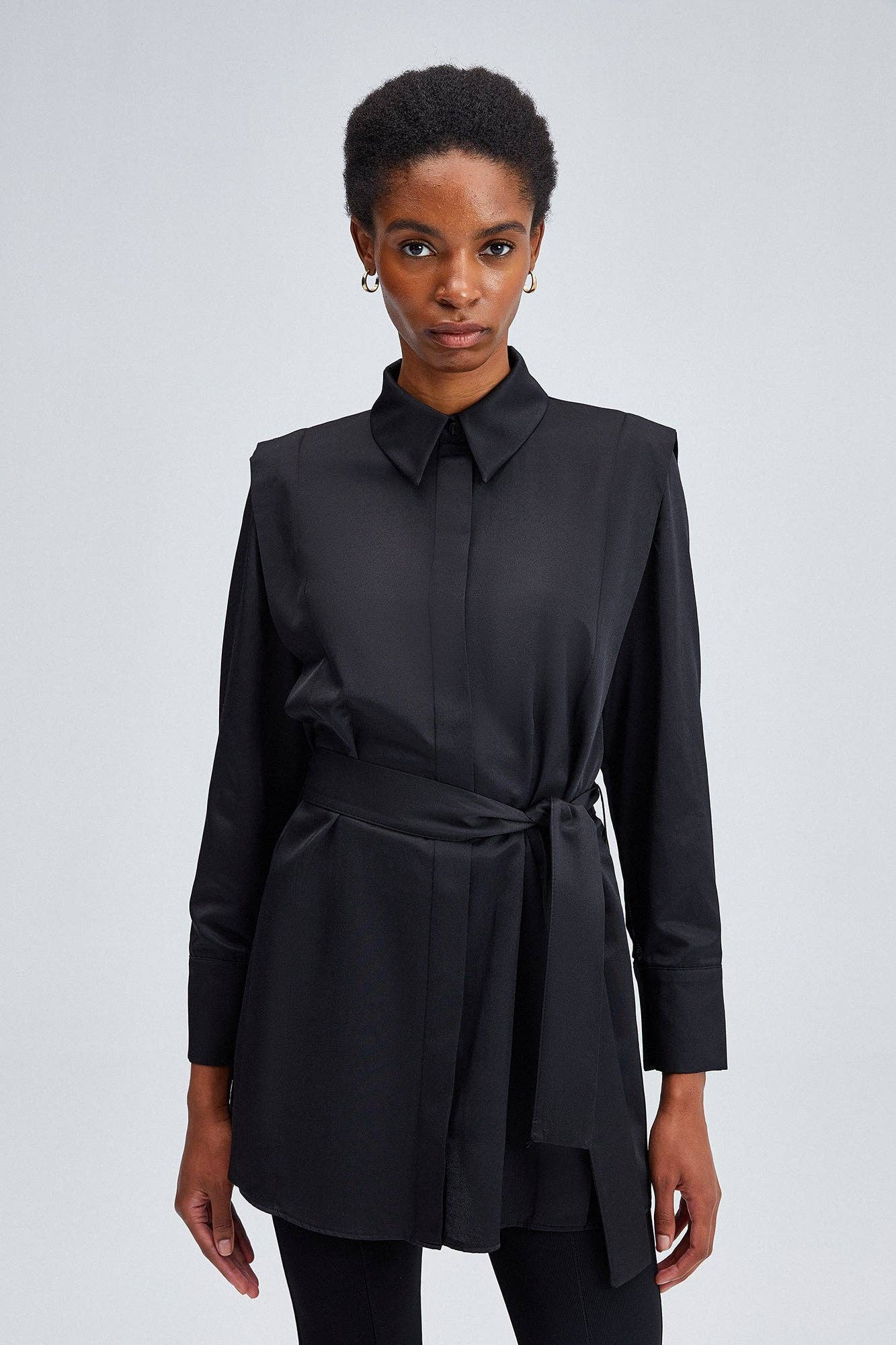 Camicia in popeline con cintura