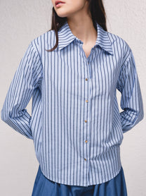 Blusa classica a righe in cotone