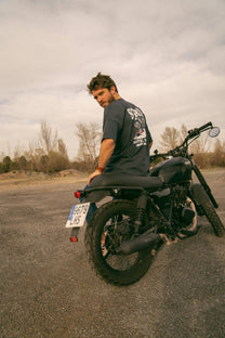 T-shirt oversize in cotone biologico con stampa Strike