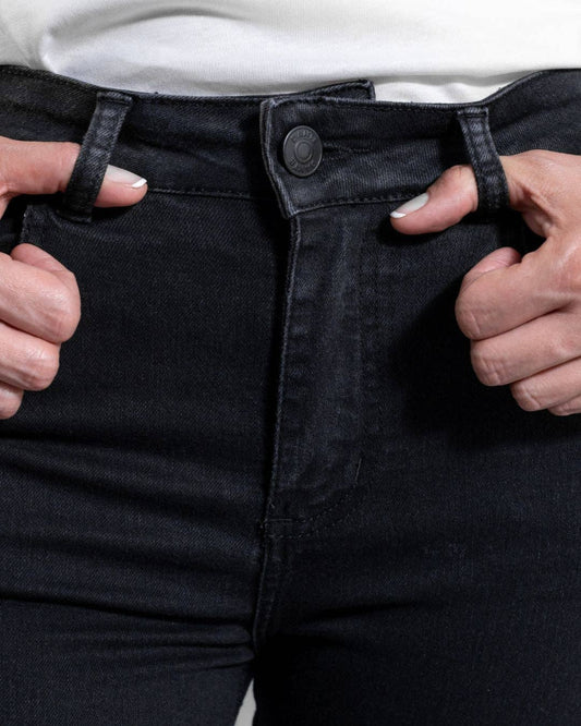 Jeans skinny neri elasticizzati da donna