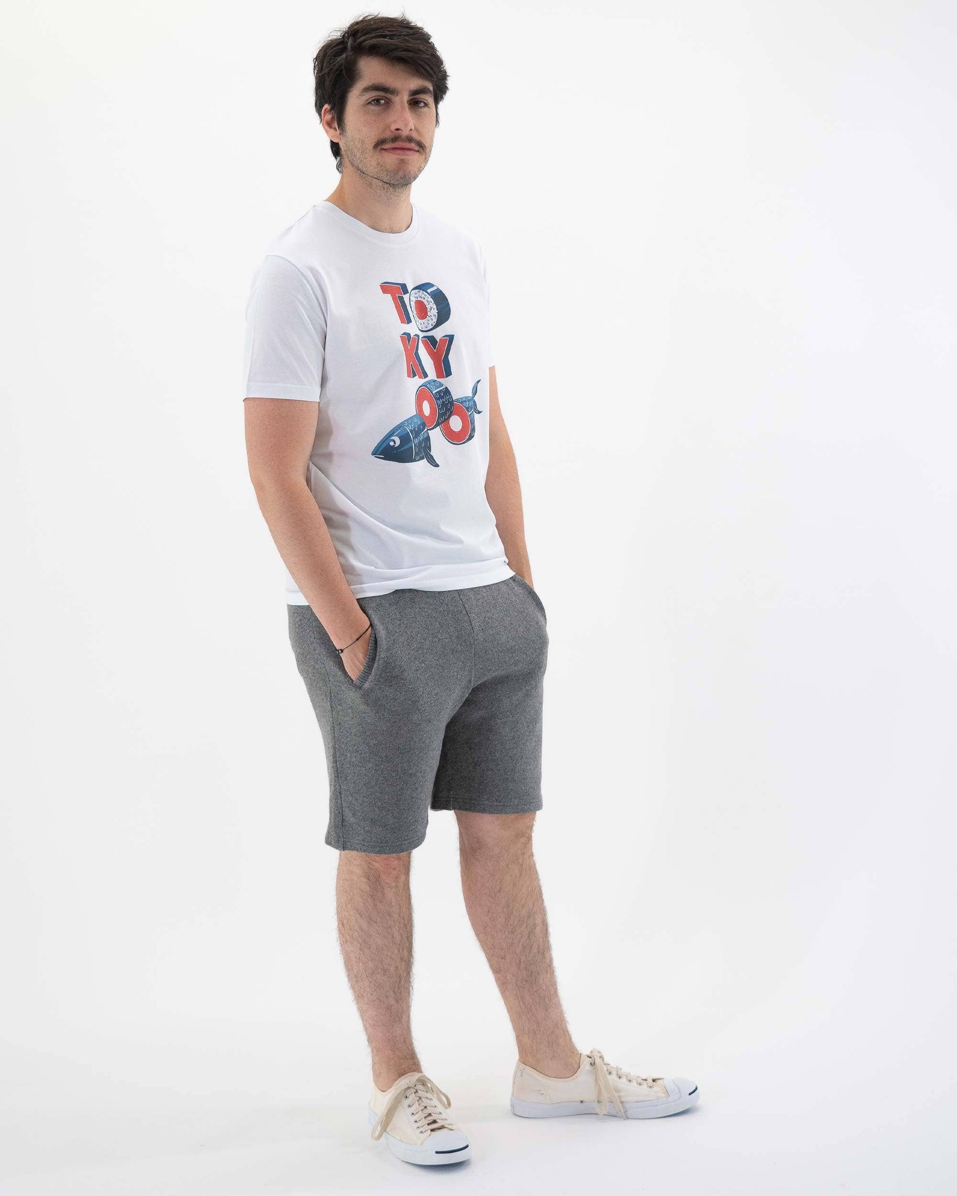 T-shirt Tokyo con grafica di cibo giapponese