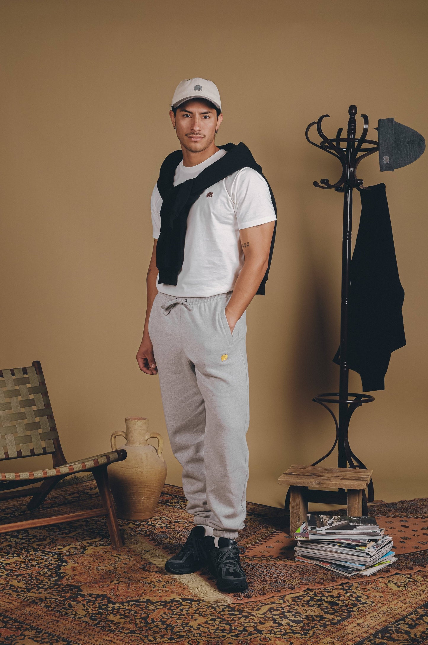 Pantaloni Jogger Essenziali in Cotone Biologico Grigio Chiaro