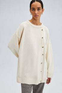 Maglione oversize con bottoni laterali