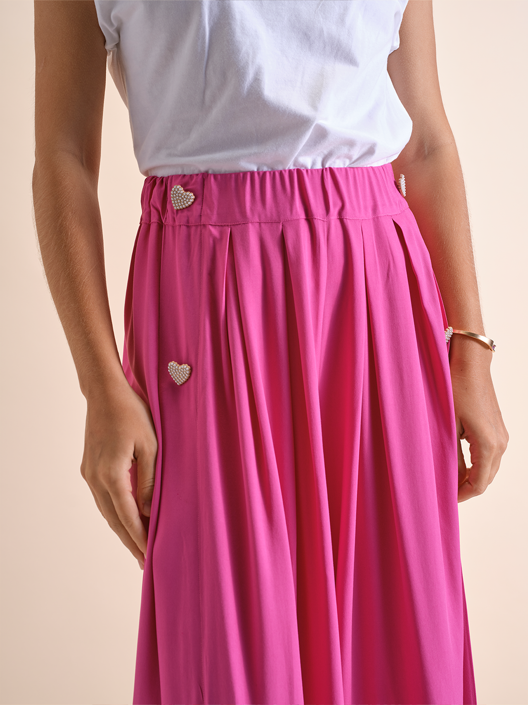 Pantaloni palazzo in viscosa con bottoni a cuore