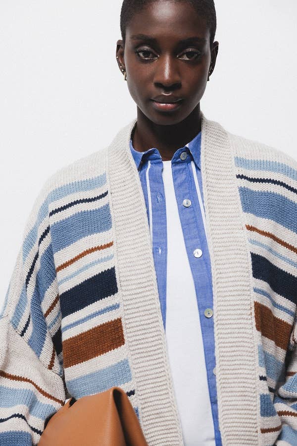 Cardigan a righe con maniche a palloncino
