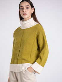 Maglione in maglia con collo alto a contrasto