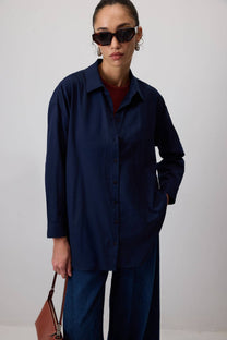 Camicia oversize blu navy a vestibilità comoda