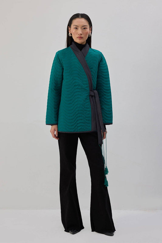 Giacca kimono trapuntata verde con cintura