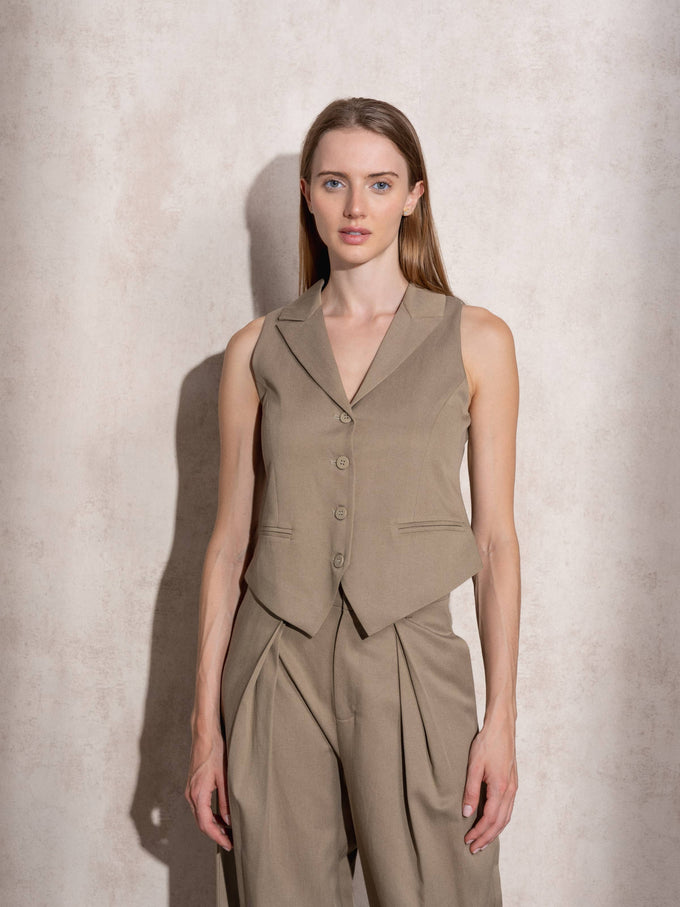 Gilet sartoriale con bottoni da donna