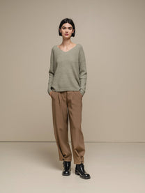 Maglione in maglia con scollo a V