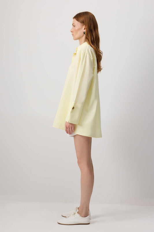 Camicia in popeline con polsini ampi