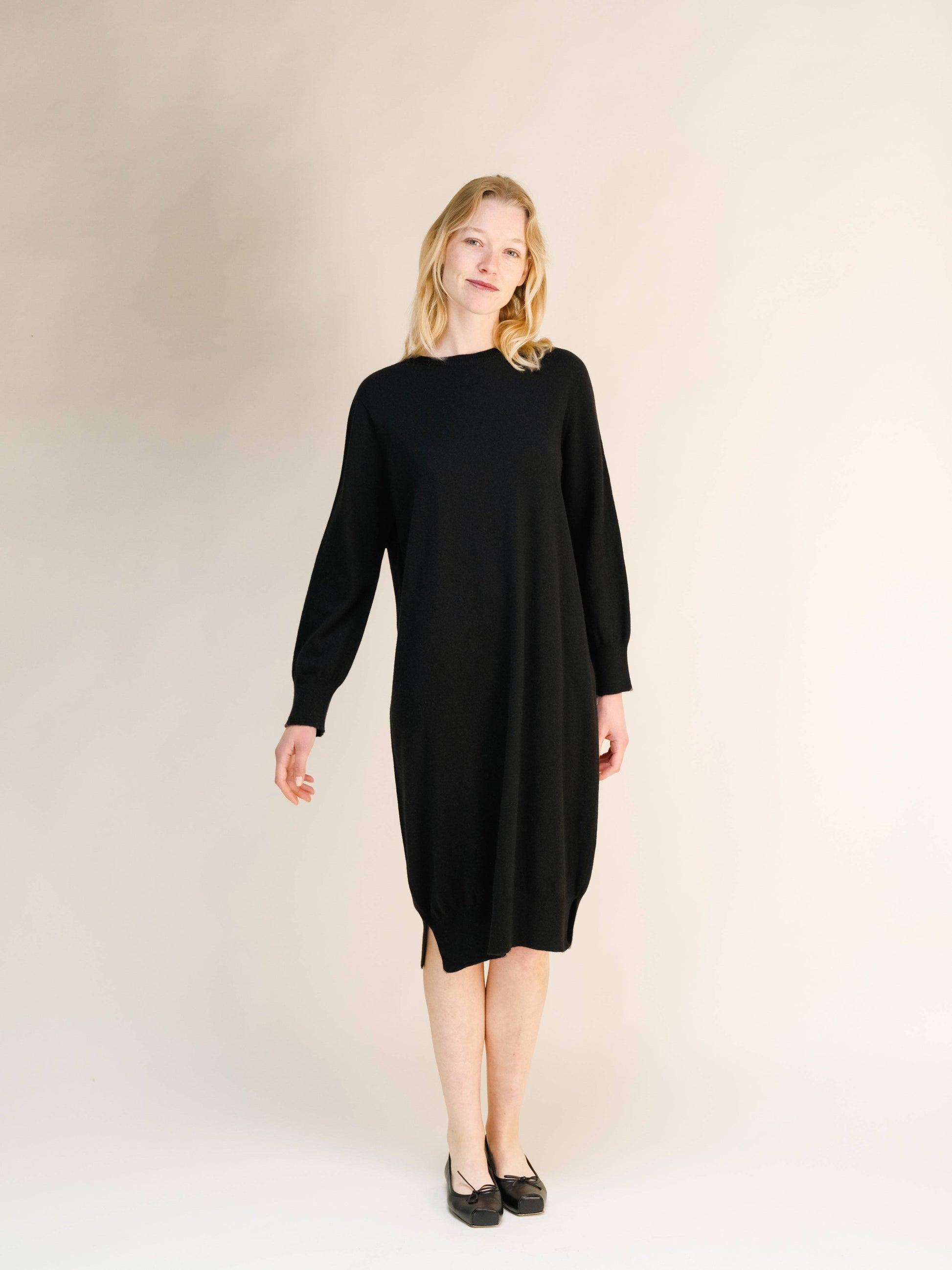 Abito midi in misto cashmere knit senza cuciture
